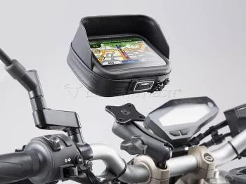 Kit universale supporto GPS Smartphone per manubri e specchietto con borsina Navi Case Pro M (Interno: 131 mm x 96 mm x 38 mm - Esterno: 135 mm x 100 mm x 42 mm)